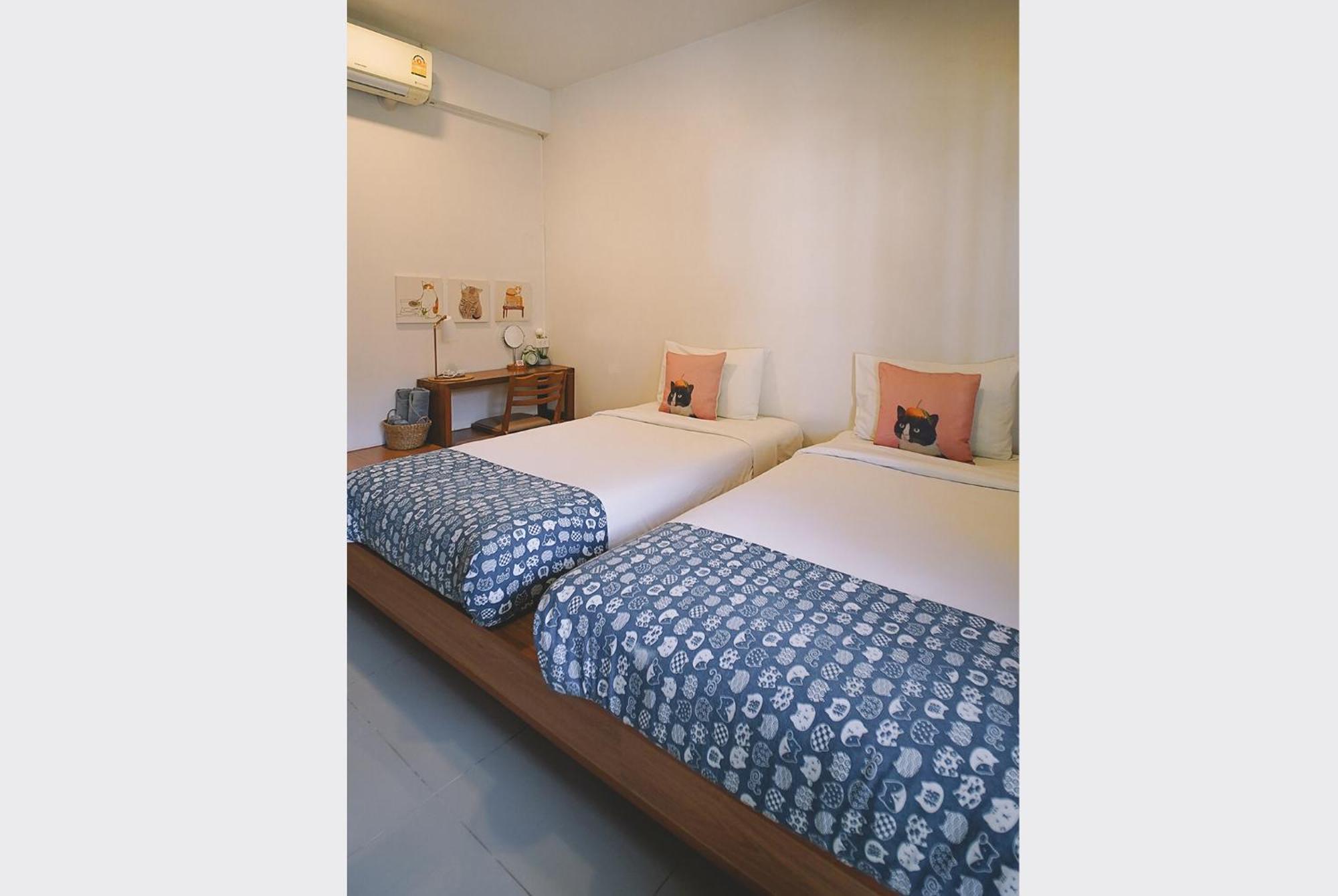 Sleepy House Chiang Rai Bed and Breakfast Exteriör bild