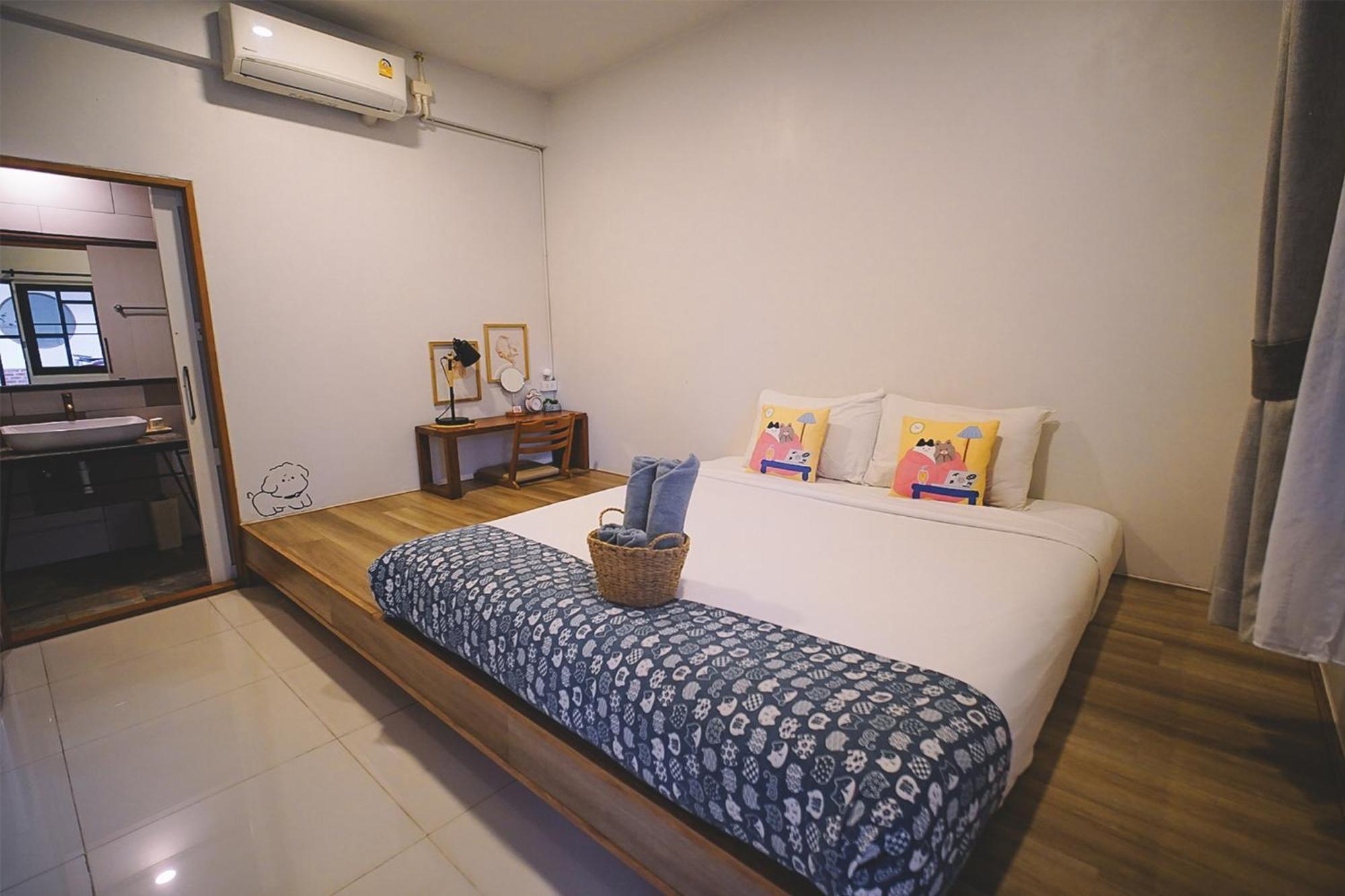 Sleepy House Chiang Rai Bed and Breakfast Exteriör bild